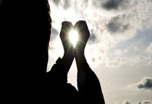 MK体育：与中国有不解之缘 中国奥委会祝贺柯丝蒂·考文垂当选国际奥委会主席.